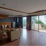 Rajadhani โรงแรม
