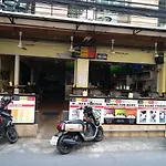 Harry's Place Bed & Breakfast Pattaya