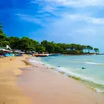 The Peak Towers Sea View