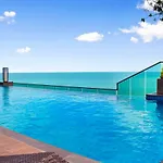 Wong Amat Beach Tower