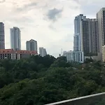 1 Bedroom In Club Royal Suites