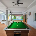 Gala Villa *