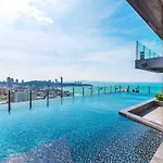 อพาร์ทเม้น The Base Pattaya
