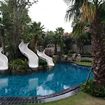 The Riviera Wongamat Hong *