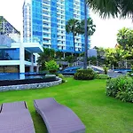 Lux Sl Luxury Style Of Life 5 อพาร์ทเม้น Pattaya