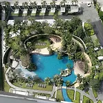 The Riviera Wongamat Hong Apartment