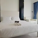 City Center Residence Deluxue Studio 712
