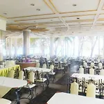 Adriatic Palace โรงแรม