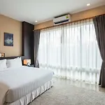 The Ville Jomtien Pool Villa