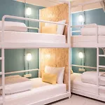 Hostel Bed N Bev Pattaya