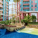 Grande Carribean L Guest Friendly L Seaview Pool View In อพาร์ทเม้น *