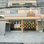 Oyo 347 Southside Residence