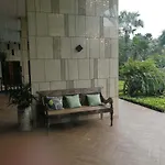 The Riviera Wongamat Hong Apartment