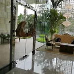 อพาร์ทเม้น The Riviera Wongamat Hong Pattaya