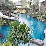 The Riviera Wongamat Hong อพาร์ทเม้น Pattaya