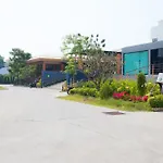 Woraburi & โรงแรม Pattaya
