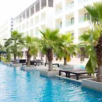Woraburi & โรงแรม Pattaya