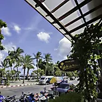 Twin Palms Resort Pattaya, Sha Extra Plus Certified