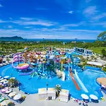 Majestic Residence Pool Villas