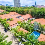 Majestic Residence Pool Villas