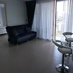 Sands Pratamnak Pattaya