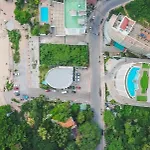 Sands Pratamnak อพาร์ทเม้น