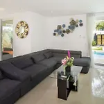 Hotel Tropicana Pool Pattaya