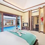 Tropicana Pool Hotel Pattaya