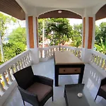 Yailand Luxury Pool Villa Pattaya