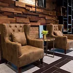 Surestay By Western T โรงแรม 4*