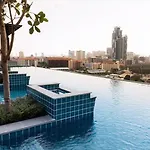 Surestay By Western T โรงแรม Pattaya
