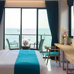 Deep Blue Z10 3* Pattaya