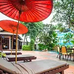 Gazebo Resort,