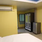 Blue Connection Hotel