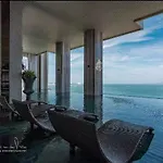 Sky Swimming Pool Beach Front Water Park Riviera อพาร์ทเม้น Pattaya