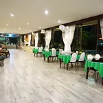 โรงแรม Suppamitr