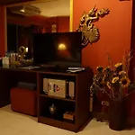 Leprive โรงแรม 2*