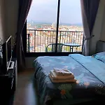 Apartment The Base Pattaya