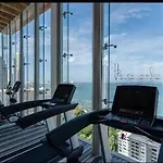 Sky Swimming Pool Beach Front Water Park Riviera อพาร์ทเม้น Pattaya