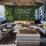 อพาร์ทเม้น Sky Swimming Pool Beach Front Water Park Riviera Pattaya