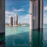 อพาร์ทเม้น Sky Swimming Pool Beach Front Water Park Riviera *