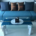 Luxury Business Suits In Grand Avenue By Estates อพาร์ทเม้น Pattaya