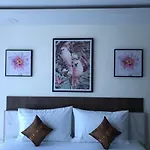 Luxury Business Suits In Grand Avenue By Estates * Pattaya