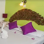 Sawasdee Seaview Pattaya