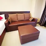 Kkinn South Hotel