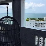 Jomtien Complex Condotel