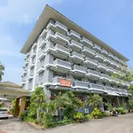 Oyo 463 Tycoon Place