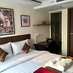 Luxury Business Suits In Grand Avenue By Estates * Pattaya