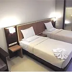 โรงแรม เอพริล สวีืท Pattaya