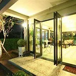 Hotel Ploen By Tolani 2*